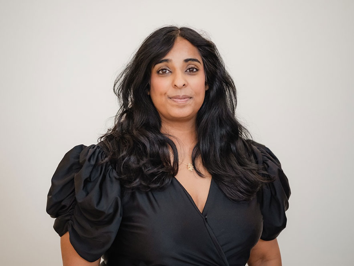 Portrettbilde av kultur- og likestillingsminister Lubna Jaffery